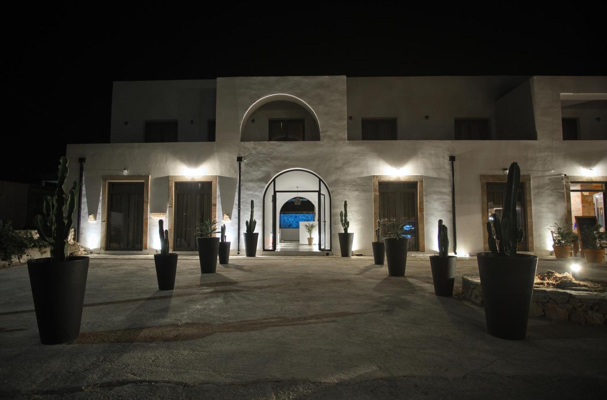Eden Kythira Hotel Diakofti Exterior photo